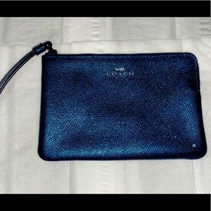 Coach small coin purse/small wristlet
